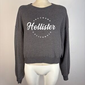 Hollister Co. Woman’s Grey Cropped Crewneck Sweatshirt M